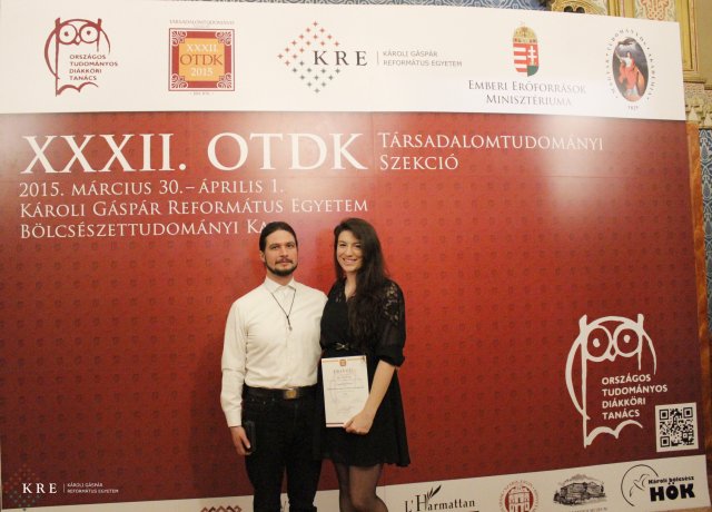 OTDK fal előtt készült képek